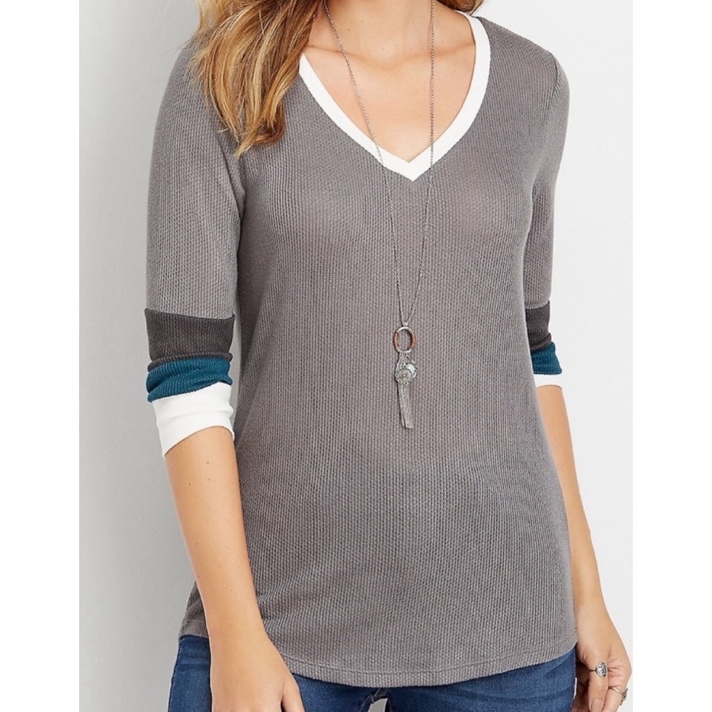 Maurices 24/7 thermal blocked sleeve baseball tee